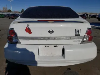 2001 Nissan Altima GXE with VIN 1N4DL01D11C107199, listed as a Copart auction lot 88681065 with 155,562 mi miles and Salvage Title. Bid and sale history available at carsss.com. Image 6.