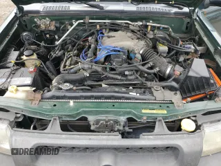 2000 Nissan Xterra XE z VIN 5N1ED28Y3YC512700, wystawiony jako Copart lot #45238875 z przebiegiem 211 393 mil mil oraz Czysty tytuł • Clean title. Historia ofert i sprzedaży dostępna na DreamBid. Obrazek 12.
