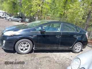 2011 Toyota Prius I with VIN JTDKN3DU4B5325944, listed as a IAAI auction lot 42028437 with 181,453 mi miles. Bid and sale history available at carsss.com. Image 14.