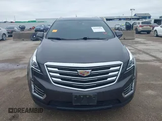 2017 Cadillac XT5 Luxury AWD z VIN 1GYKNDRS9HZ184992, wystawiony jako IAAI lot #41958484 z przebiegiem 124 941 mil mil oraz . Historia ofert i sprzedaży dostępna na DreamBid. Obrazek 6.