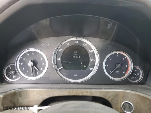 2011 Mercedes-Benz E-Class E 350 Luxury BlueTEC with VIN WDDHF2EBXBA443122, listed as a Copart auction lot 47147895 with 175,630 mi miles and Clean Title. Bid and sale history available at carsss.com. Image 9.