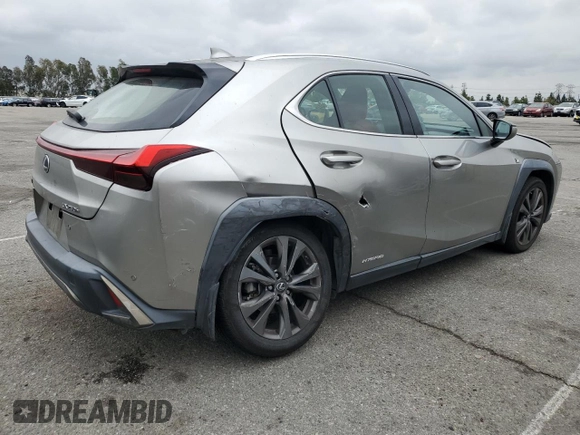 2019 Lexus UX 250h z VIN JTHU9JBH0K2003941, wystawiony jako Copart lot #53476155 z przebiegiem 94 603 mil mil oraz Szkoda całkowita • Salvage title. Historia ofert i sprzedaży dostępna na DreamBid. Obrazek 3.