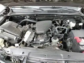 2019 Toyota Tacoma SR with VIN 5TFAX5GN0KX137495, listed as a Copart auction lot 62419075 with 37,877 mi miles and Salvage title. Bid and sale history available at DreamBid. Image 13.