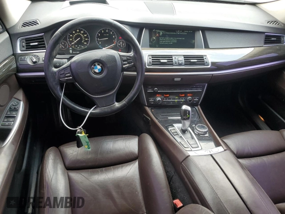 2014 BMW 5 Series 535i Gran Turismo xDrive z VIN WBA5M4C58ED183539, wystawiony jako Copart lot #56337875 z przebiegiem 203 920 mil mil oraz Szkoda całkowita • Salvage title. Historia ofert i sprzedaży dostępna na DreamBid. Obrazek 8.