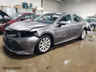 2020 Toyota Camry LE with VIN 4T1C11AK9LU939110, listed as a Copart auction lot 46349425 with 80,550 mi miles and Salvage Title. Bid and sale history available at carsss.com. Image 1.