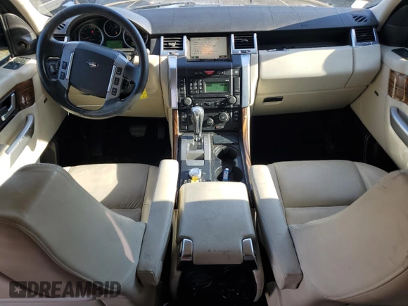 2009 Land Rover Range Rover Sport SC z VIN SALSH23479A212972, wystawiony jako Copart lot #82089474 z przebiegiem 177 587 mil mil oraz Szkoda całkowita • Salvage title. Historia ofert i sprzedaży dostępna na DreamBid. Obrazek 8.