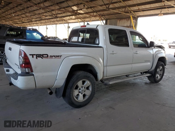 2015 Toyota Tacoma PreRunner z VIN 3TMJU4GNXFM175959, wystawiony jako Copart lot #57895825 z przebiegiem 157 955 mil mil oraz Szkoda całkowita • Salvage title. Historia ofert i sprzedaży dostępna na DreamBid. Obrazek 3.