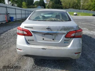2013 Nissan Sentra SR with VIN 3N1AB7AP5DL692173, listed as a Copart auction lot 52772235 with 123,004 mi miles and Clean Title. Bid and sale history available at carsss.com. Image 6.