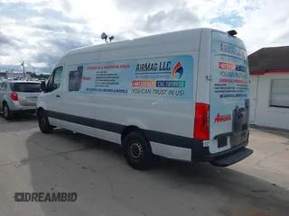 2023 Mercedes-Benz Sprinter Cargo Cargo with VIN W1Y40CHY0PT160400, listed as a IAAI auction lot 41053500 with 31,226 mi miles and . Bid and sale history available at carsss.com. Image 3.