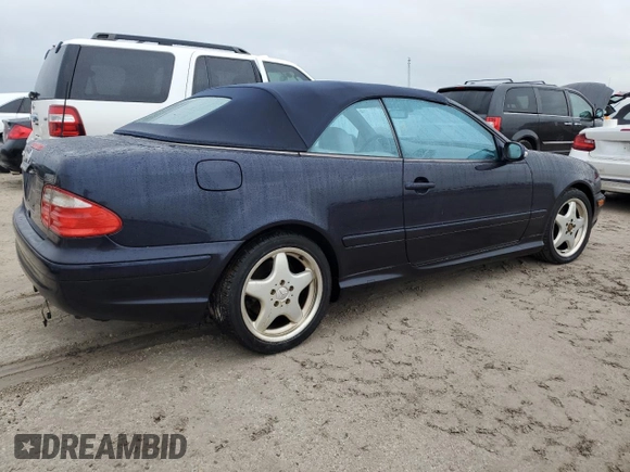 2001 Mercedes-Benz CLK 320/430 z VIN WDBLK70G81T062614, wystawiony jako Copart lot #74614314 z przebiegiem Nie podano mil oraz Szkody całkowita. Historia ofert i sprzedaży dostępna na DreamBid. Obrazek 3.