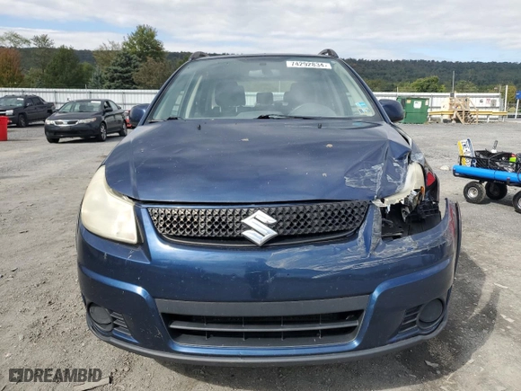 2011 Suzuki SX4 Crossover with VIN JS2YB5A3XB6301108, listed as a Copart auction lot 74292834 with 190,564 mi miles and Salvage Title. Bid and sale history available at carsss.com. Image 5.