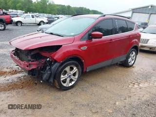 2013 Ford Escape SE z VIN 1FMCU0GX2DUD33640, wystawiony jako IAAI lot #42255552 z przebiegiem 150 018 mil mil oraz . Historia ofert i sprzedaży dostępna na DreamBid. Obrazek 2.