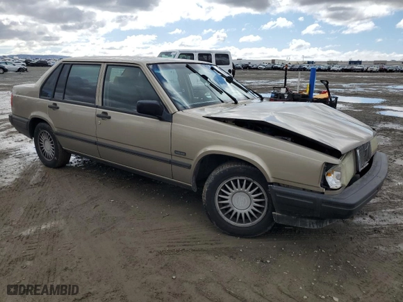 1994 Volvo 900 Action with VIN YV1JS8312R1167902, listed as a Copart auction lot 48956885 with 197,200 mi miles and Salvage Title. Bid and sale history available at carsss.com. Image 4.