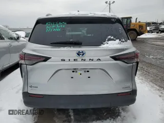 2023 Toyota Sienna XLE with VIN 5TDJSKFC2PS095938, listed as a Copart auction lot 43916205 with 16,586 mi miles and Salvage Title. Bid and sale history available at carsss.com. Image 6.