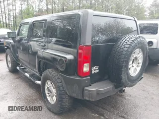 2006 Hummer H3 with VIN 5GTDN136368154620, listed as a IAAI auction lot 41955170 with 159,077 mi miles. Bid and sale history available at carsss.com. Image 3.