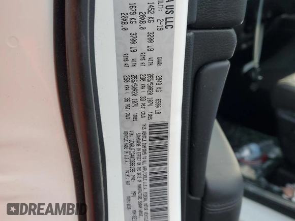 2019 Jeep Grand Cherokee High Altitude with VIN 1C4RJFCG4KC696136, listed as a Copart auction lot 46701345 with Not provided miles and Salvage title. Bid and sale history available at DreamBid. Image 14.