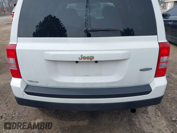 2016 Jeep Patriot High Altitude with VIN 1C4NJPFA6GD794114, listed as a IAAI auction lot 42107528 with 97,296 mi miles and . Bid and sale history available at carsss.com. Image 16.