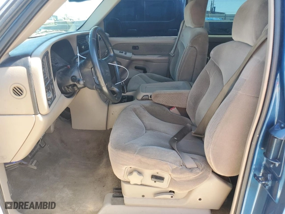 2002 GMC Sierra 1500 SLE with VIN 2GTEC19V221415765, listed as a Copart auction lot 57621414 with 205,416 mi miles and Salvage Title. Bid and sale history available at carsss.com. Image 7.