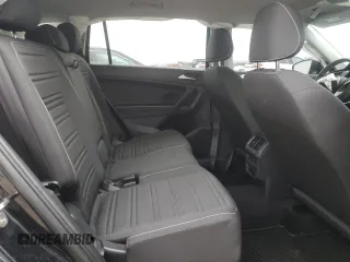 2022 Volkswagen Tiguan S z VIN 3VV0B7AX9NM058029, wystawiony jako Copart lot #57146035 z przebiegiem 40 070 mil mil oraz Szkoda całkowita • Salvage title. Historia ofert i sprzedaży dostępna na DreamBid. Obrazek 10.