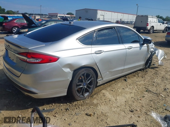 2018 Ford Fusion SE with VIN 3FA6P0H79JR237925, listed as a IAAI auction lot 40043643 with 147,919 mi miles. Bid and sale history available at carsss.com. Image 4.