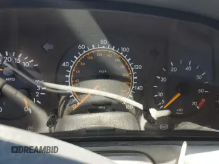 1994 Mercedes-Benz SL z VIN WDBFA63EXRF097007, wystawiony jako Copart lot #59714045 z przebiegiem Nie podano mil oraz Szkoda całkowita • Salvage title. Historia ofert i sprzedaży dostępna na DreamBid. Obrazek 9.