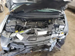2005 Chrysler Town & Country Touring with VIN 2C4GP54L15R400125, listed as a Copart auction lot 46932135 with 94,034 mi miles and Non Repairable. Bid and sale history available at carsss.com. Image 13.
