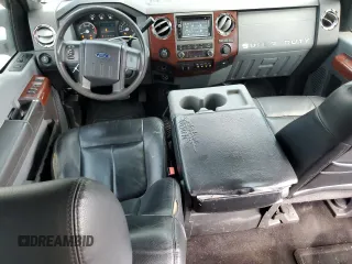 2011 Ford F-250 XL с VIN 1FT7W2BT5BEA96892, выставлен на аукционе Copart как лот 55018015 с пробегом 205 440 миль миль и Списание • Salvage title. История ставок и продаж доступна на DreamBid. Изображение 8.