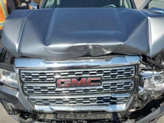 2022 GMC Canyon 2WD Denali with VIN 1GTG5EEN3N1136139, listed as a Copart auction lot 72348944 with 24,537 mi miles and Salvage Title. Bid and sale history available at carsss.com. Image 12.