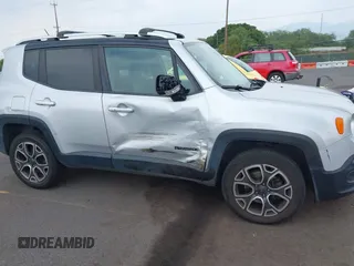 2017 Jeep Renegade Limited z VIN ZACCJBDB8HPE80599, wystawiony jako IAAI lot #41924622 z przebiegiem 91 058 mil mil oraz . Historia ofert i sprzedaży dostępna na DreamBid. Obrazek 6.