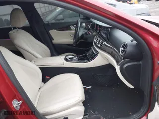 2017 Mercedes-Benz E-Class E 300 Luxury with VIN WDDZF4JB7HA108267, listed as a IAAI auction lot 41190643 with 99,884 mi miles. Bid and sale history available at carsss.com. Image 5.