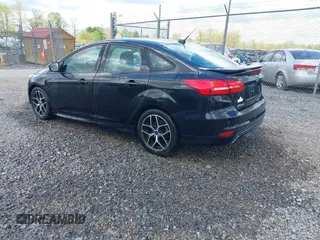 2015 Ford Focus SE с VIN 1FADP3F24FL361090, выставлен на аукционе IAAI как лот 42168233 с пробегом 138 282 миль миль и . История ставок и продаж доступна на DreamBid. Изображение 3.