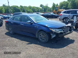 2020 Kia Optima LX z VIN 5XXGT4L37LG400224, wystawiony jako IAAI lot #39715101 z przebiegiem 49 844 mil mil oraz . Historia ofert i sprzedaży dostępna na DreamBid. Obrazek 1.