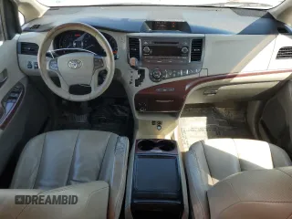 2013 Toyota Sienna XLE AAS with VIN 5TDYK3DC9DS381000, listed as a Copart auction lot 51326005 with 254,701 mi miles and Clean Title. Bid and sale history available at DreamBid. Image 8.