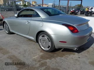 2002 Lexus SC 430 z VIN JTHFN48Y820003596, wystawiony jako IAAI lot #42259004 z przebiegiem 163 019 mil mil oraz . Historia ofert i sprzedaży dostępna na DreamBid. Obrazek 3.