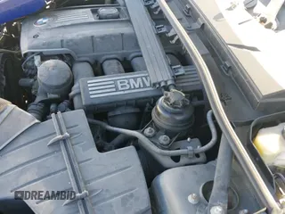 2011 BMW 3 Series 328i с VIN WBAPH7C58BE678652, выставлен на аукционе IAAI как лот 41653086 с пробегом 179 253 миль миль и . История ставок и продаж доступна на DreamBid. Изображение 14.