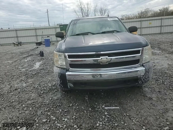 2007 Chevrolet Silverado 1500 Work Truck with VIN 2GCEC19C471711246, listed as a Copart auction lot 43143695 with 302,328 mi miles and Salvage Title. Bid and sale history available at carsss.com. Image 11.