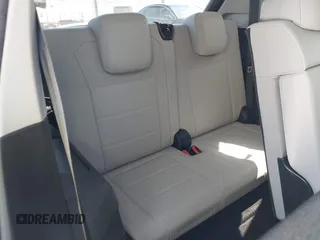 2018 Volkswagen Tiguan SEL with VIN 3VV3B7AX3JM064061, listed as a IAAI auction lot 41772564 with 95,395 mi miles and . Bid and sale history available at DreamBid. Image 17.