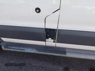 2018 Ford Transit с VIN 1FTYR1YM0JKA92299, выставлен на аукционе IAAI как лот 42585313 с пробегом 156 791 миль миль и . История ставок и продаж доступна на DreamBid. Изображение 20.