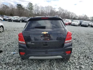 2022 Chevrolet Trax LT with VIN KL7CJPSM7NB560187, listed as a Copart auction lot 47693565 with 21,263 mi miles and Salvage title. Bid and sale history available at DreamBid. Image 6.
