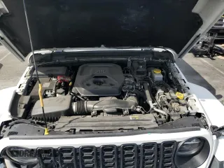 2019 Jeep Wrangler Unlimited Sahara with VIN 1C4HJXEN0KW521751, listed as a Copart auction lot 50650025 with 75,640 mi miles and Salvage Title. Bid and sale history available at DreamBid. Image 12.