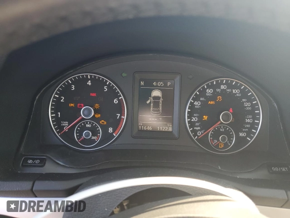 2015 Volkswagen Eos Komfort with VIN WVWBW8AH8FV002701, listed as a Copart auction lot 68676484 with 11,646 mi miles and Salvage Title. Bid and sale history available at DreamBid. Image 9.