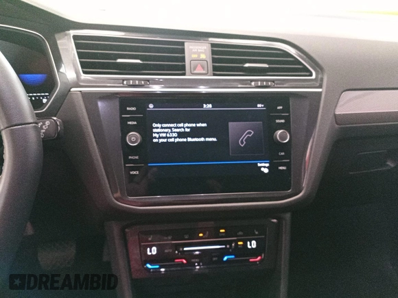 2024 Volkswagen Tiguan SE z VIN 3VV3B7AX4RM076330, wystawiony jako IAAI lot #42752482 z przebiegiem 25 282 mil mil oraz . Historia ofert i sprzedaży dostępna na DreamBid. Obrazek 21.