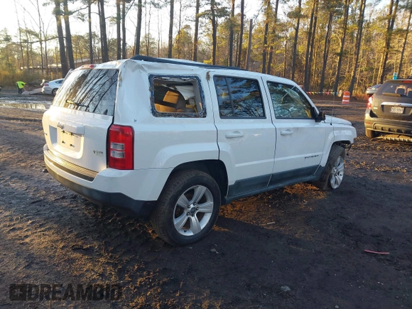 2011 Jeep Patriot Latitude with VIN 1J4NF1GBXBD207180, listed as a IAAI auction lot 41327968 with 166,564 mi miles and . Bid and sale history available at DreamBid. Image 4.