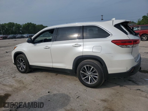 2019 Toyota Highlander SE with VIN 5TDJZRFH5KS917107, listed as a Copart auction lot 60798935 with 55,397 mi miles and Salvage title. Bid and sale history available at DreamBid. Image 2.
