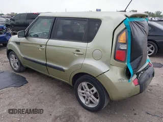 2011 Kia Soul + with VIN KNDJT2A22B7213906, listed as a IAAI auction lot 41947276 with 152,022 mi miles. Bid and sale history available at carsss.com. Image 3.