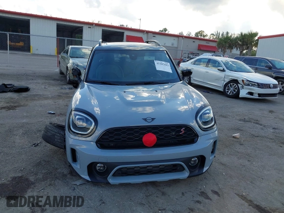 2024 MINI Countryman Cooper S with VIN WMZ53BR01R3R51959, listed as a IAAI auction lot 41187692 with 7,177 mi miles and . Bid and sale history available at DreamBid. Image 13.