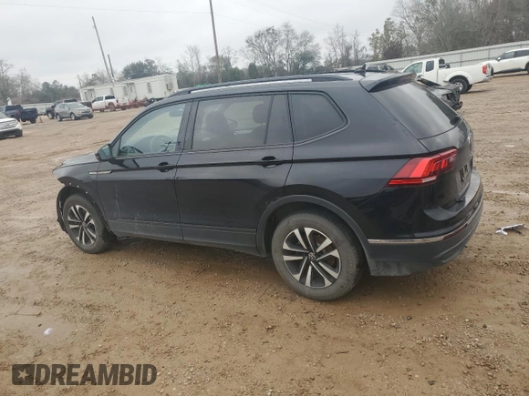 2023 Volkswagen Tiguan S z VIN 3VVRB7AX5PM038208, wystawiony jako Copart lot #44760825 z przebiegiem 33 661 mil mil oraz Szkoda całkowita • Salvage title. Historia ofert i sprzedaży dostępna na DreamBid. Obrazek 2.