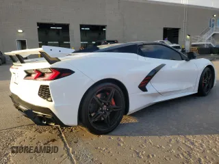 2023 Chevrolet Corvette 3LT z VIN 1G1YC3D46P5132310, wystawiony jako Copart lot #87001484 z przebiegiem 14 522 mil mil oraz Czysty tytuł • Clean title. Historia ofert i sprzedaży dostępna na DreamBid. Obrazek 3.