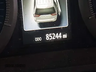 2017 Toyota Sienna XLE Auto Access Seat with VIN 5TDYZ3DC4HS784545, listed as a IAAI auction lot 41427309 with 85,244 mi miles. Bid and sale history available at carsss.com. Image 7.