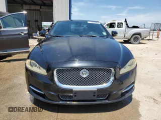 2011 Jaguar XJ with VIN SAJWA1CBXBLV12152, listed as a Copart auction lot 62010855 with 125,697 mi miles and Salvage title. Bid and sale history available at DreamBid. Image 5.